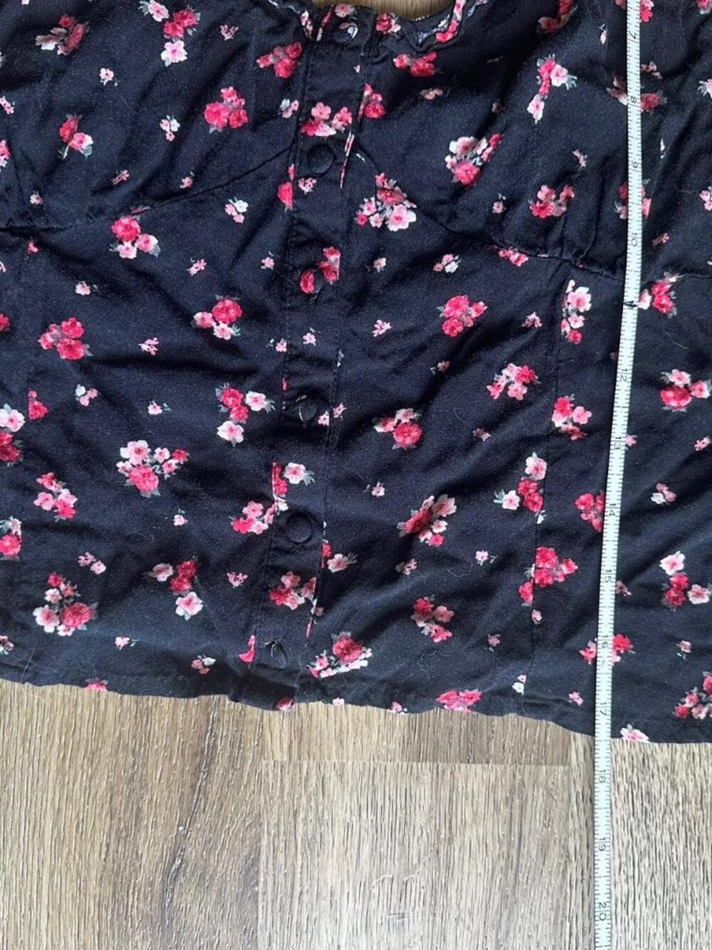 Active USA Floral Black and Pink Cute Button-Up Tank Top - Picture 3 of 5